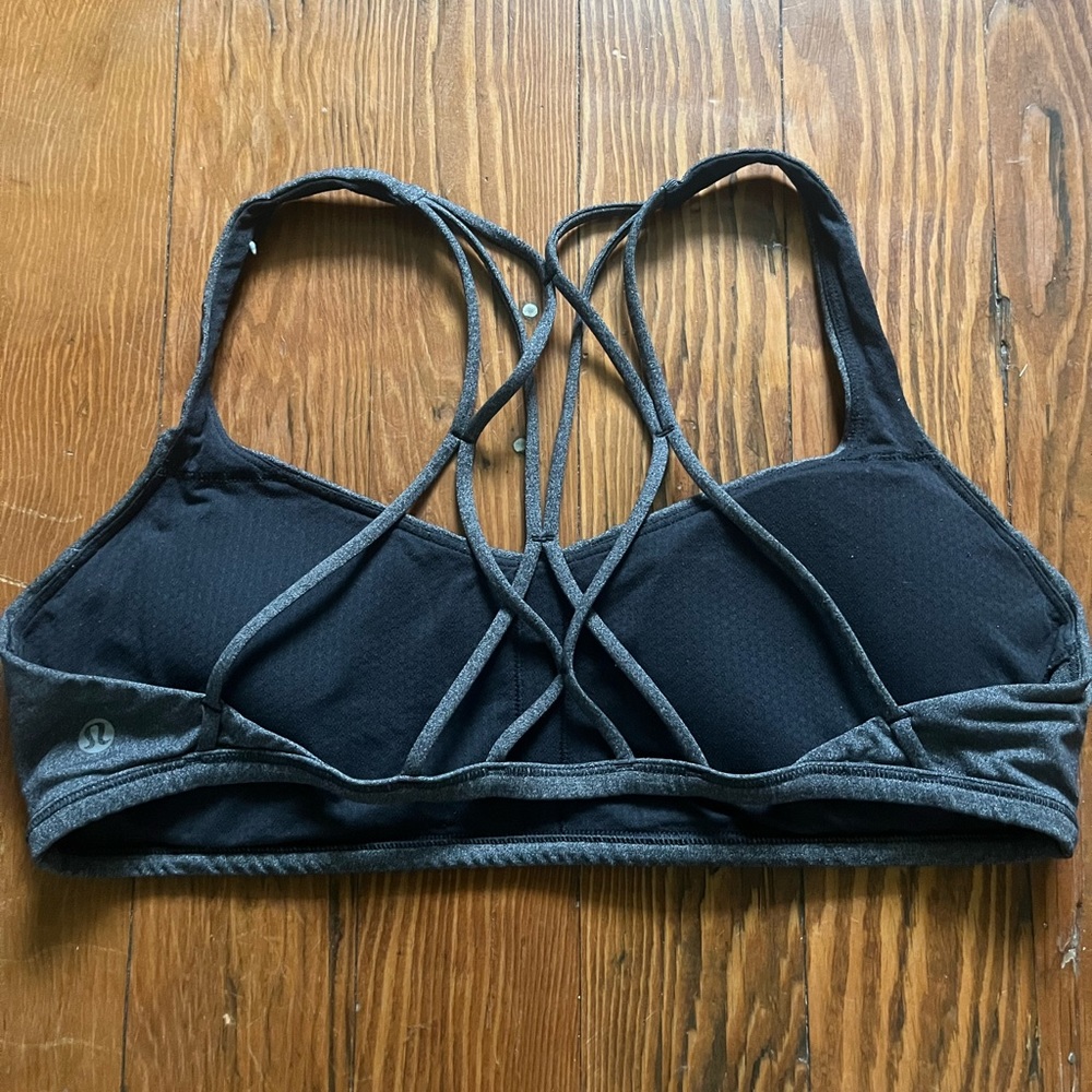 Lululemon free to be wild bra